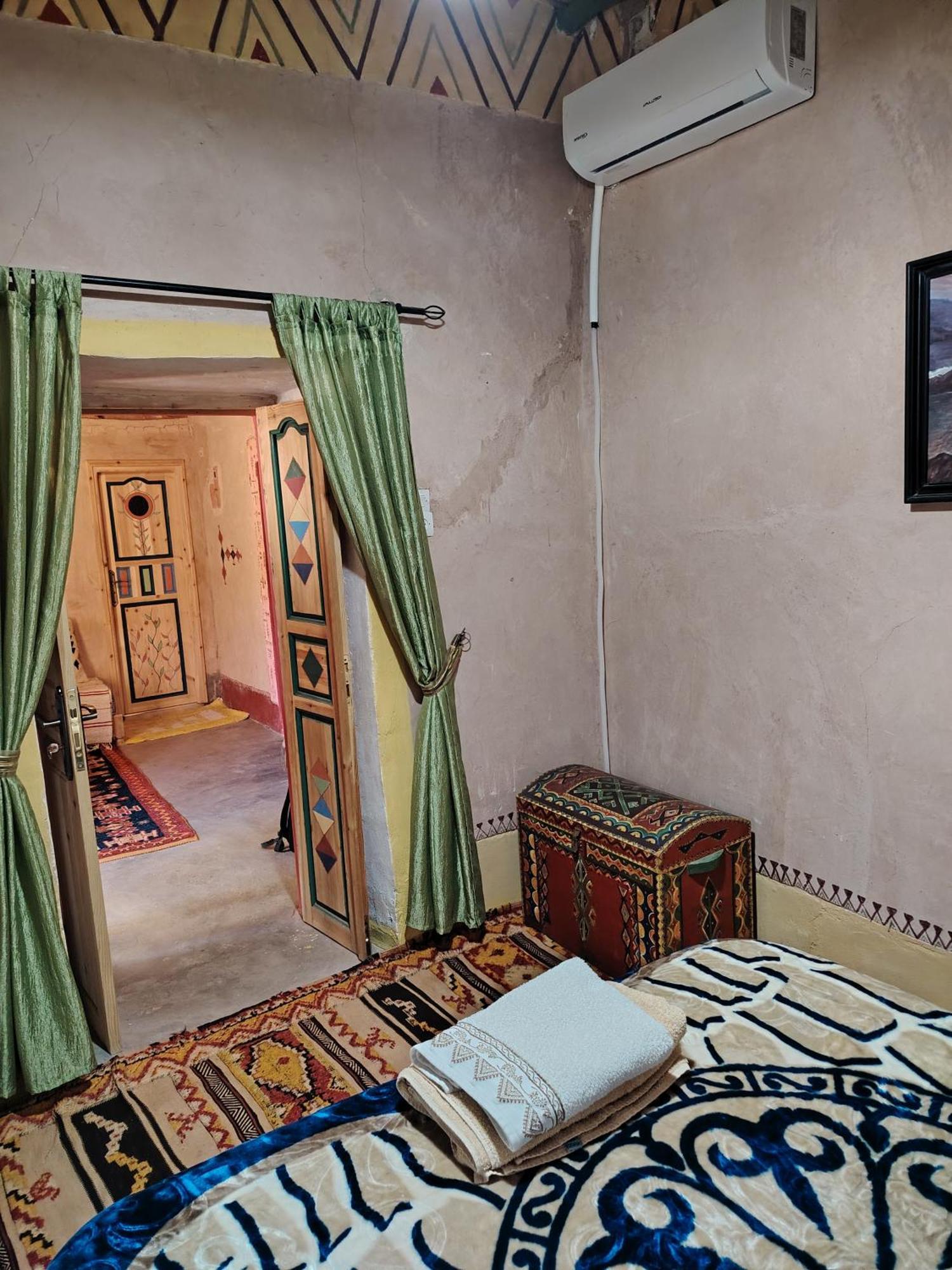 Apartamento Dar Joud Tabourakht Exterior foto